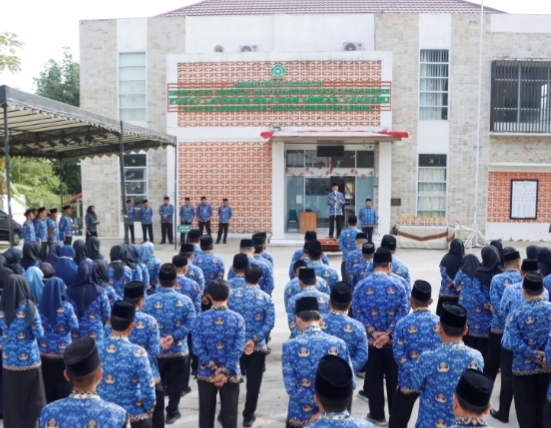 Semangat Kebangsaan Menggema di Upacara HKN, Kemenag Kerinci Umumkan Juara Drumband dan Barisan Inda