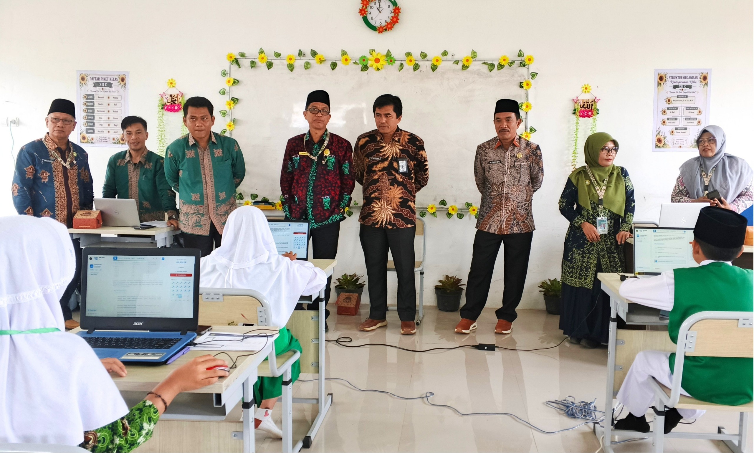 Tinjau Pelaksanaan OMI Hari Terakhir, Kakan Kemenag Pastikan OMI Kabupaten Kerinci Berjalan Lancar